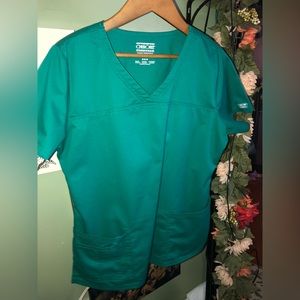 Cherokee Scrub Top